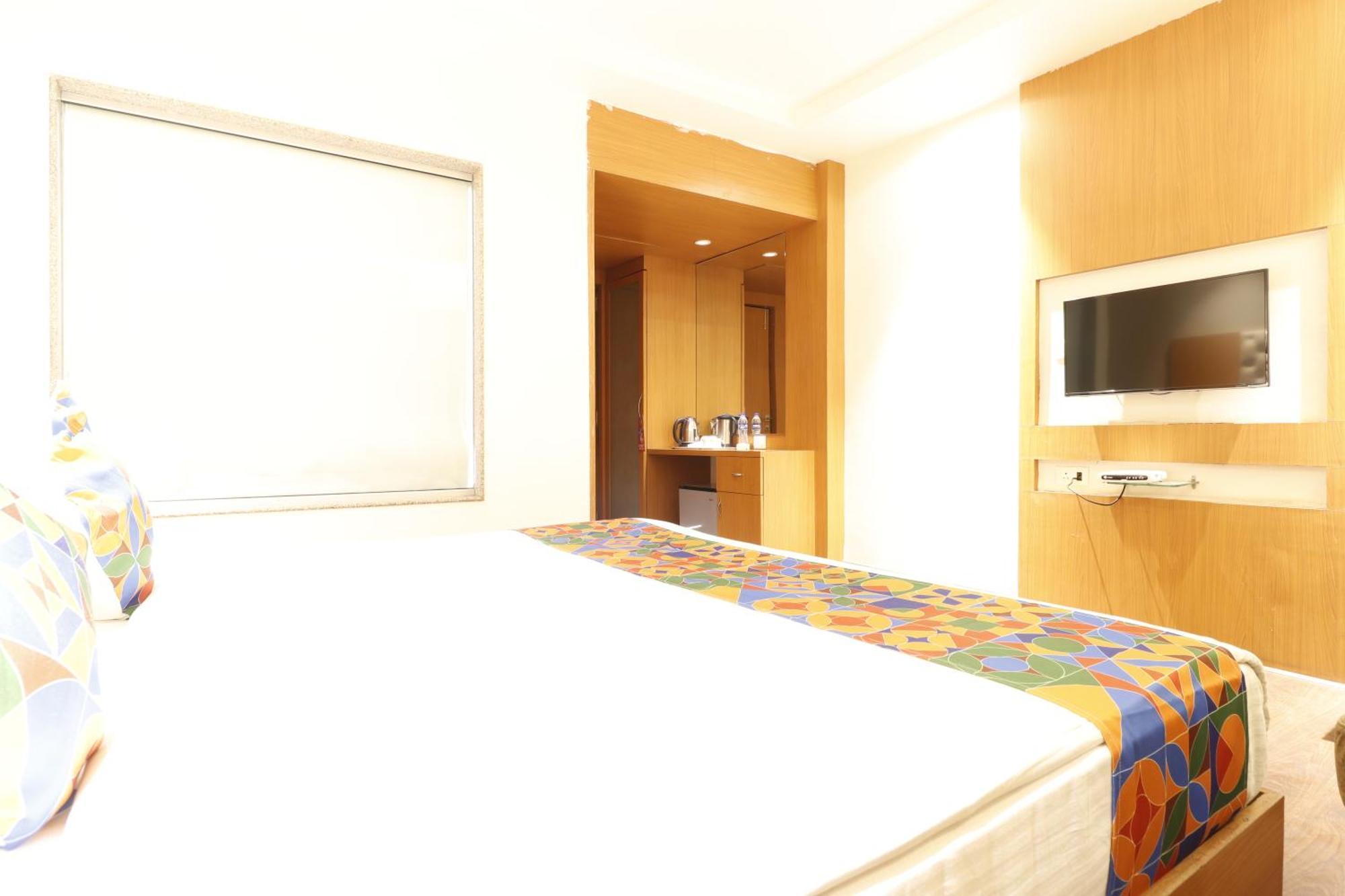 Hotel Yatri Nagpur Esterno foto
